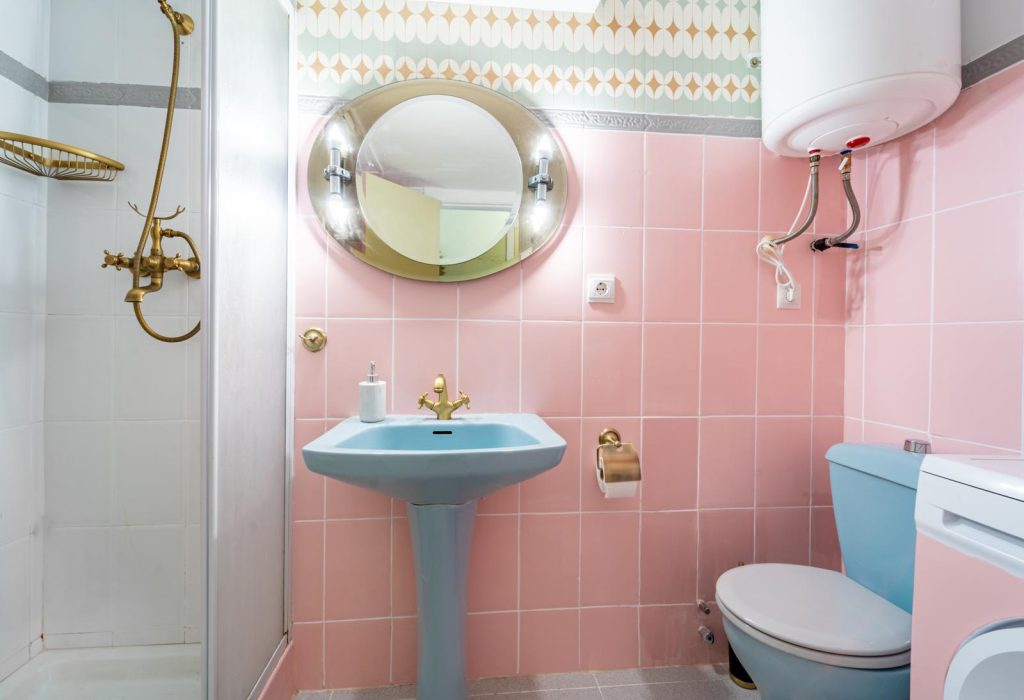 Come abbellire un bagno vecchio