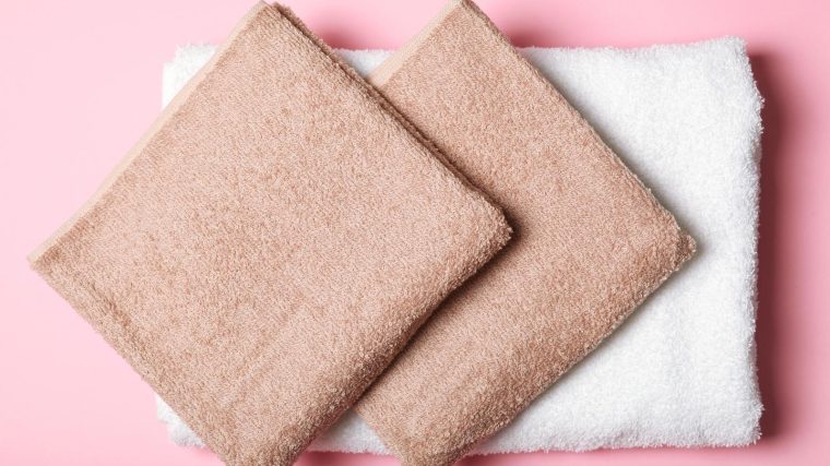 Come mettere asciugamani in bagno?